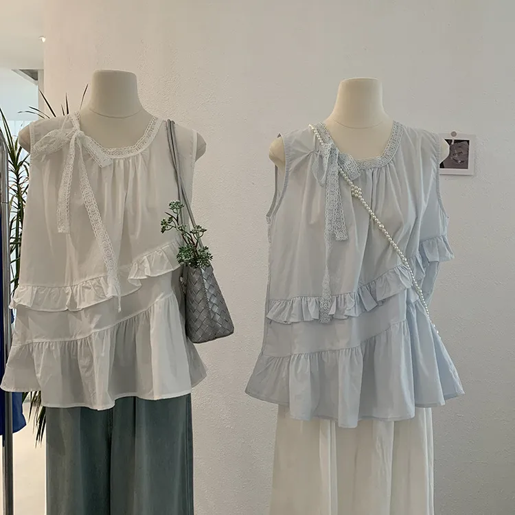 欧玛莱荷叶边下摆无袖衬衫女夏季压褶圆领蕾丝绑带纯色上衣棉套头