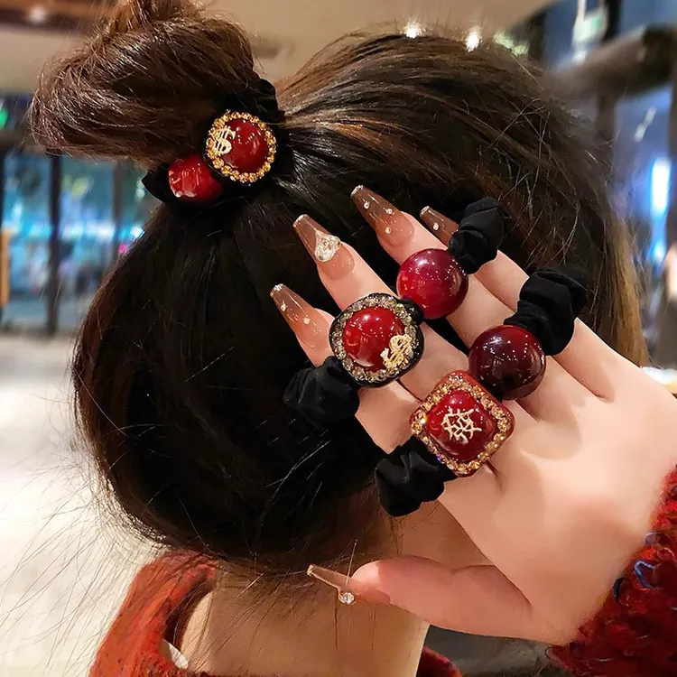 高端头绳2024新款红色大肠发圈發财女丸子头扎头发皮筋本命年发饰