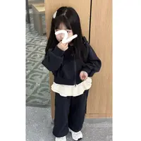 腰围屁帘裤子➕连帽外套