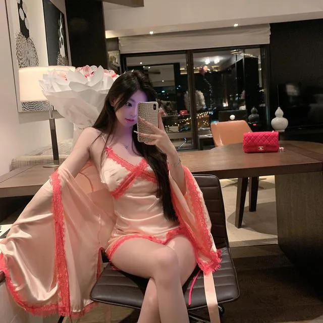 带胸垫睡裙女特大码300斤蕾丝花边吊带外袍睡衣两件套性感家居服