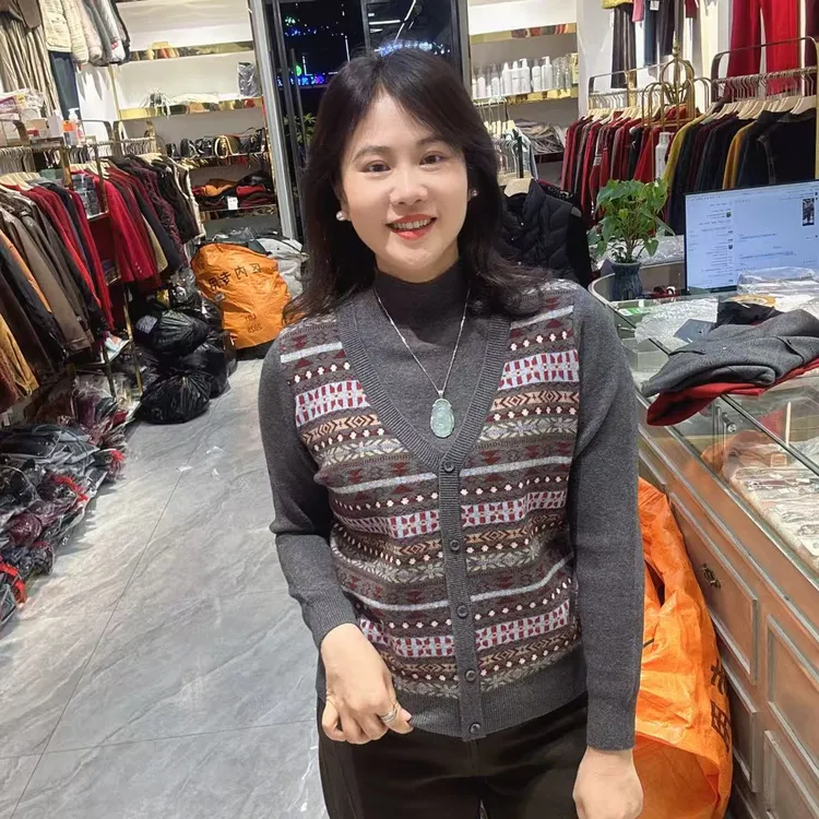 40-6301假两件中领毛衣58长