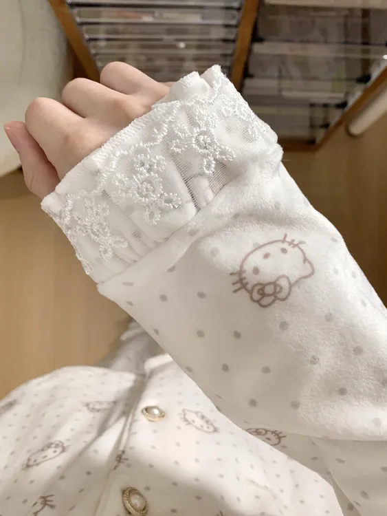 甜美少女白色波点小猫睡衣女冬季新款加厚德绒花边宽松家居服套装
