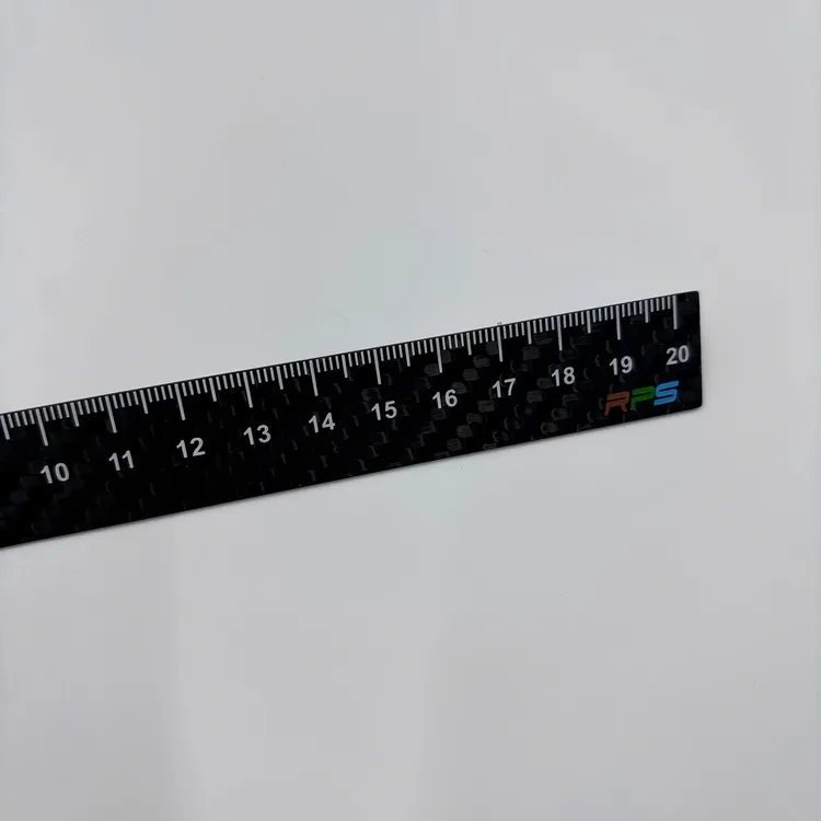 1把碳纤维直尺20cm