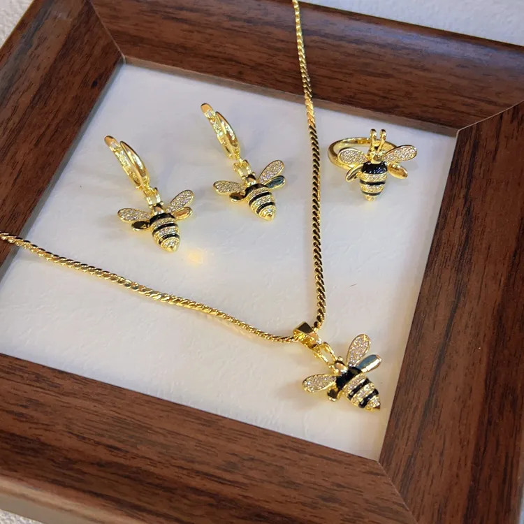 铜合金锆石项链 哈尼西牧时尚百搭三件套#0008548