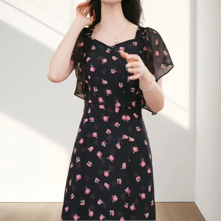 法式时尚碎花连衣裙女2025夏季新款气质显瘦设计感中长款休闲裙子