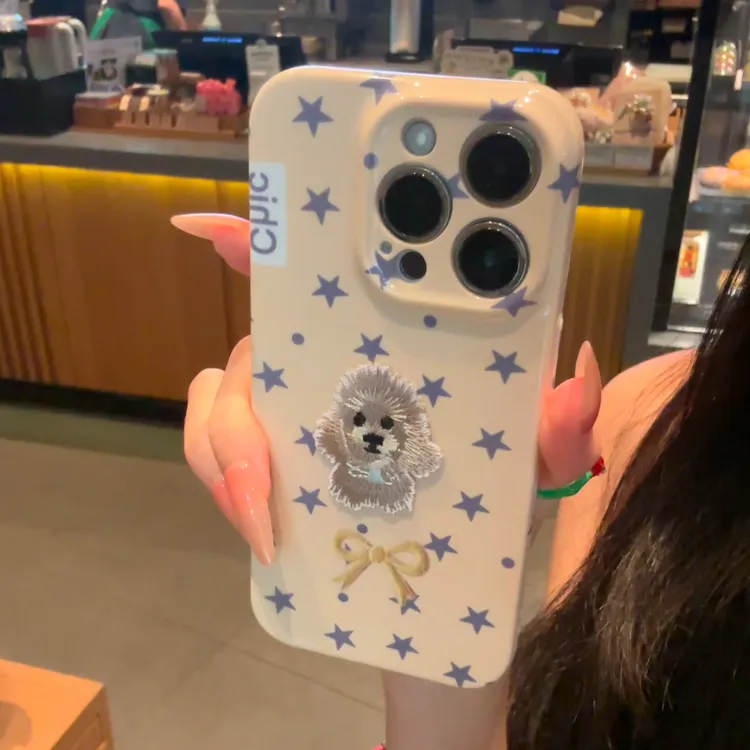 BANCA刺绣小狗可爱风适用苹果17/16手机壳华为P70oppo小米15vivo