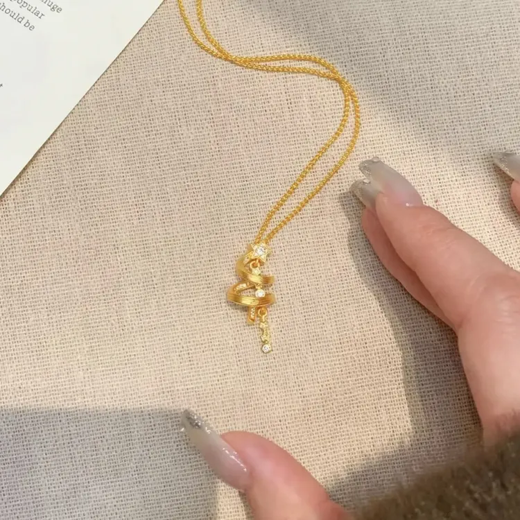 铜合金项链 ＜桔里小铺＞圣诞树项链｜螺旋飘带点钻圣诞树吊坠项链