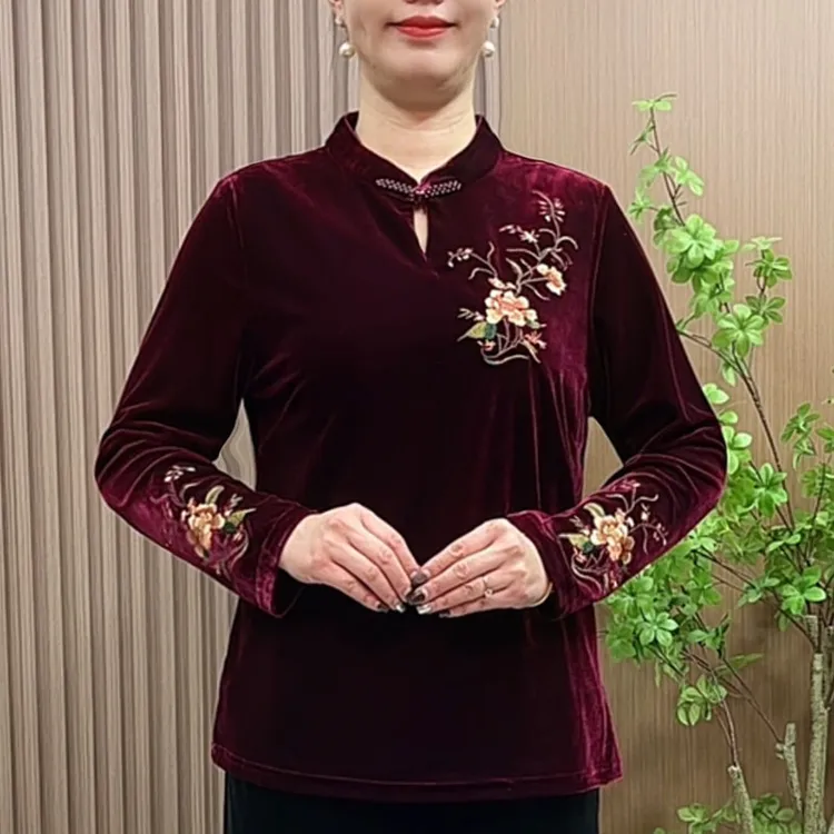 阔太太上衣妈妈装长袖显瘦立领秋冬常规款时尚刺绣炫彩牡丹打底衫