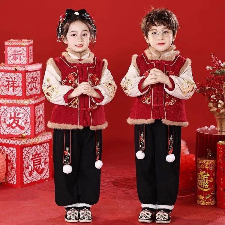 2025新款男童拜年服女童汉服过年套装可爱超萌儿童宝宝周岁礼服