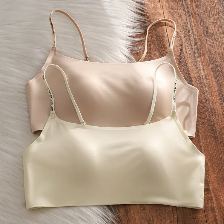 一片式光面无痕抹胸内衣裸感美背小胸舒适透气细肩带无钢圈文胸罩