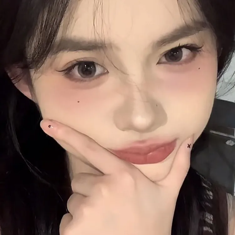 法国官方大牌正品乌木玫瑰单色腮红盘晒红女低饱和膨胀收缩奶杏色