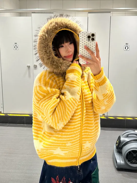 LIUGE 美式复古条纹星星大毛领加绒连帽毛衣厚外套女开衫秋冬