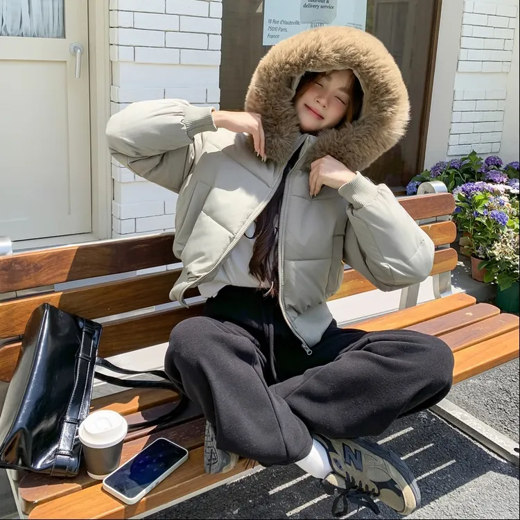 时尚毛领连帽棉服2025冬季新款洋气收腰显瘦加厚棉衣外套短款棉袄