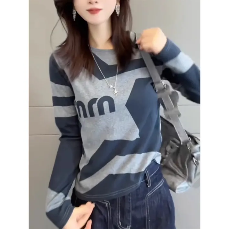 大码2024秋冬新款圆领长袖T恤女显瘦宽松印花时髦穿搭打底衫上衣