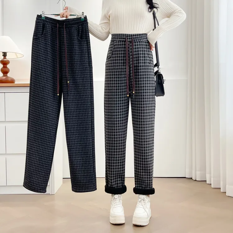 卡洛町大码女装110-210斤冬季新款时尚百搭显瘦加绒格子直筒裤112