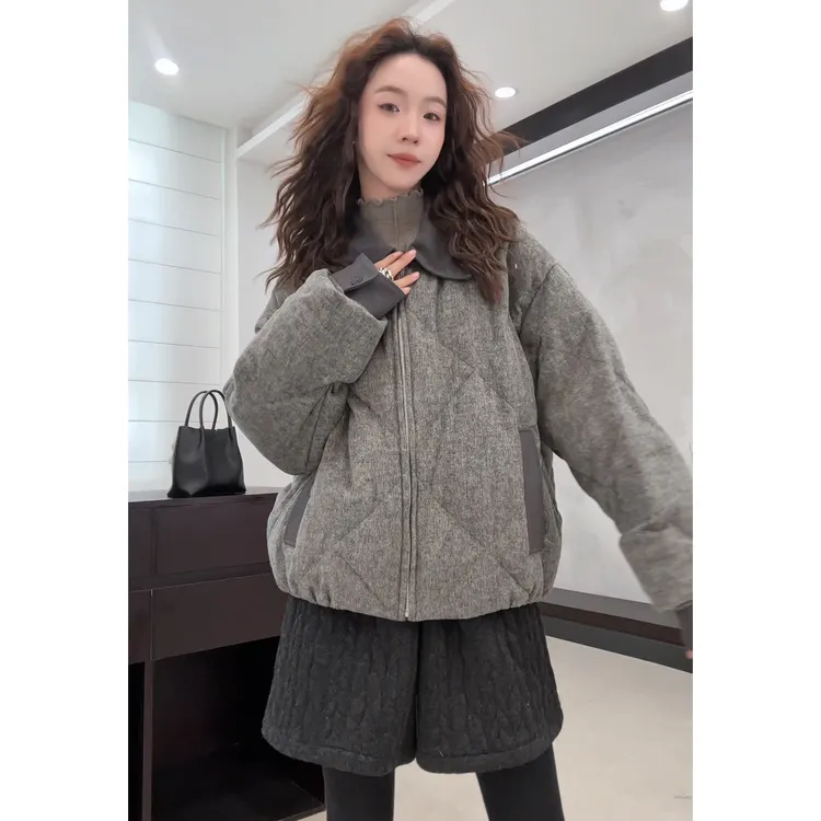 小静静一会【翻领高级灰羽绒服】2025秋冬新款撞色外套 2511C7501