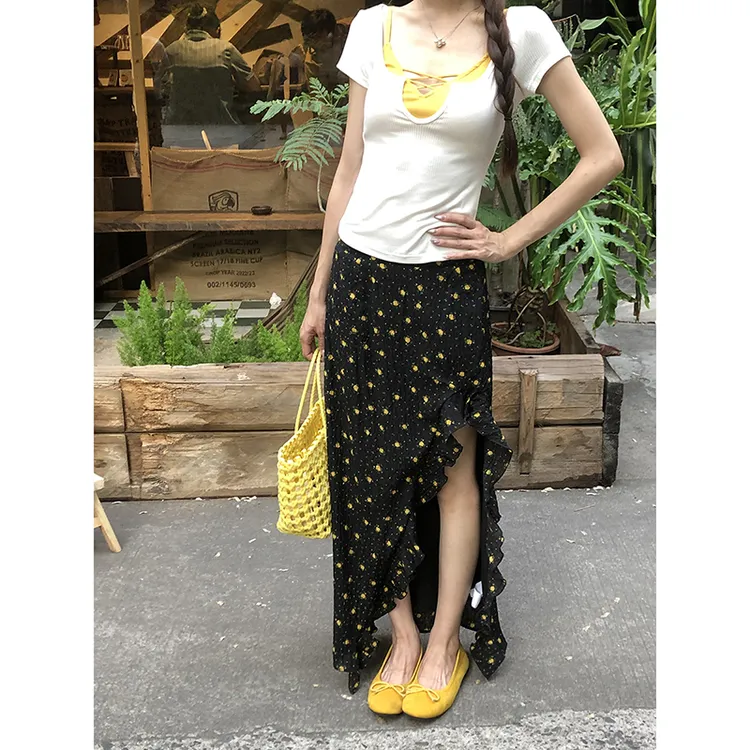夜东京半身裙】夏季韩系度假风木耳边碎花设计感半身裙252A2277#