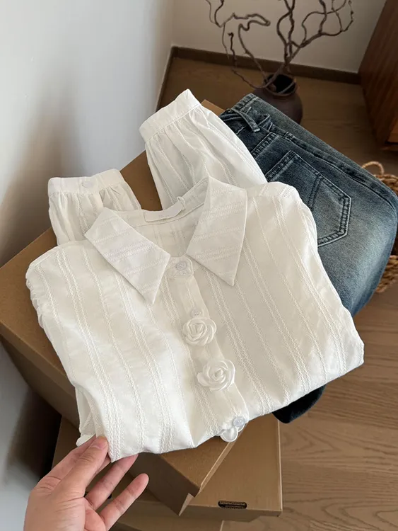 CHAO级推荐！白色立体花朵精致独特衬衫女2025春夏高级感别致上衣