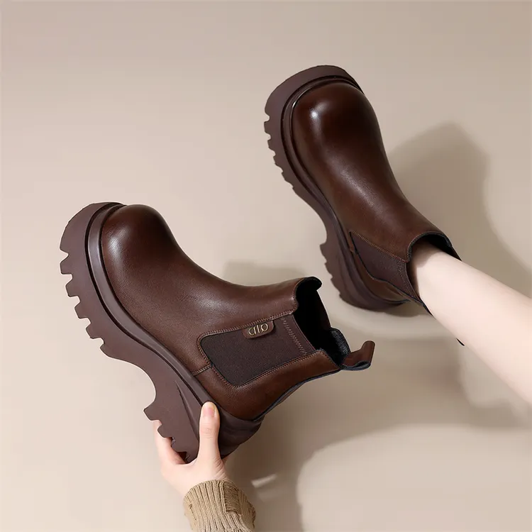 小个子切尔西增高秋冬英伦短靴2025新款靴女马丁烟筒厚底松糕