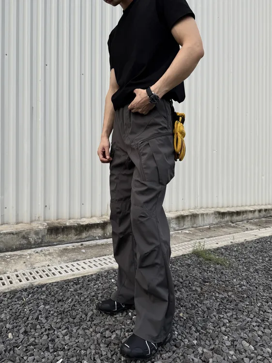 CAREFREE秋冬硬壳斥候弯刀多裁片拼接三防户外直筒炮弹冲锋裤