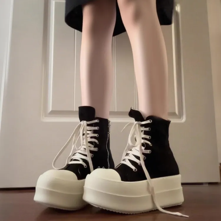 小众厚底高帮帆布鞋女2025新款秋季百搭休闲板鞋小个子增高短靴子