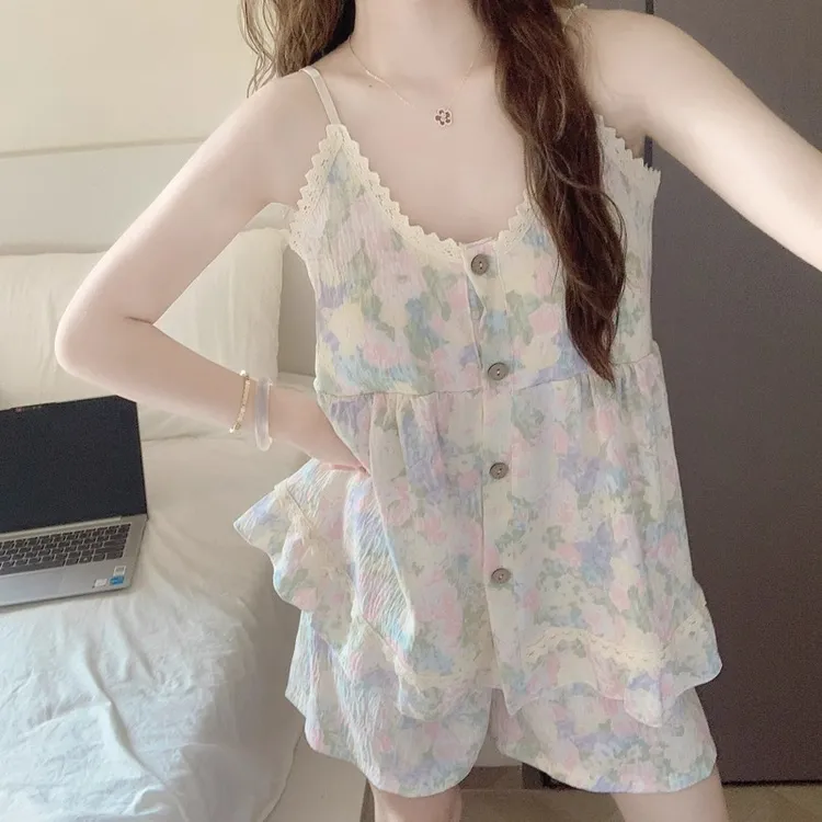 带胸垫睡衣女夏季新款云朵棉高级感可外穿花朵吊带短裤家居服套装