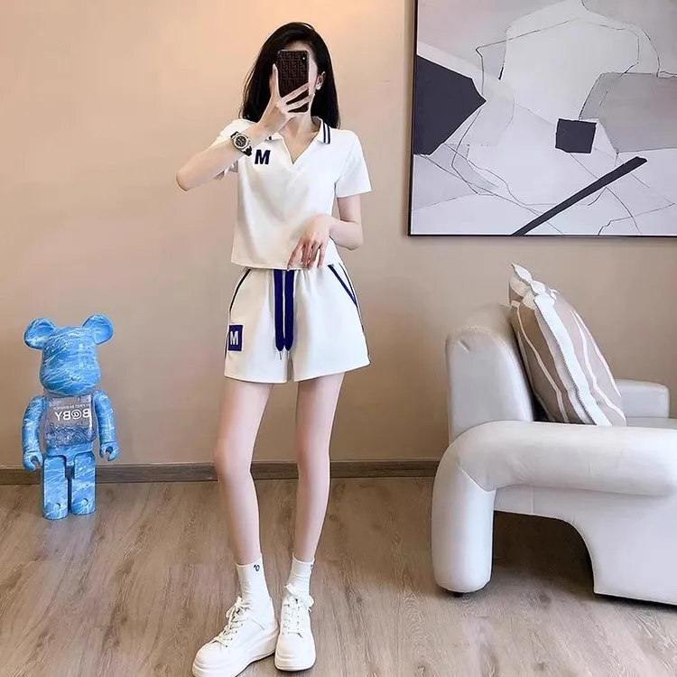 V领短袖时尚套装女2025夏休闲短裤两件套宽松洋气运动跑步减龄ins