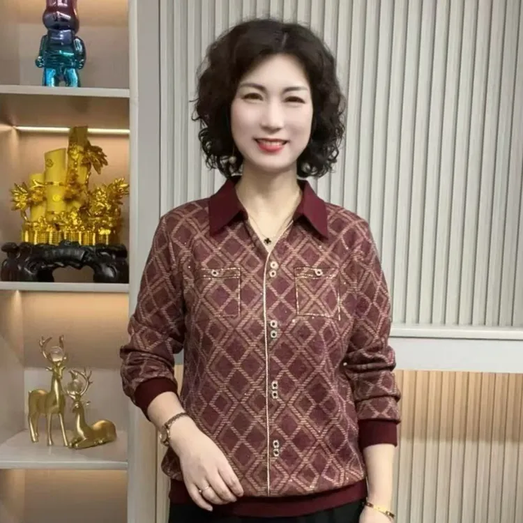 妈妈装流行时尚潮牌女装宽松冬装加绒冬款内搭独特漂亮装休闲长袖