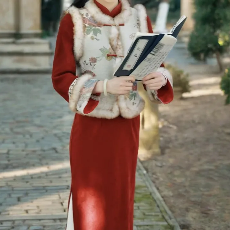 俏娘鱼红色复古优雅保暖旗袍女2025冬新款加绒中国风贵气年轻款