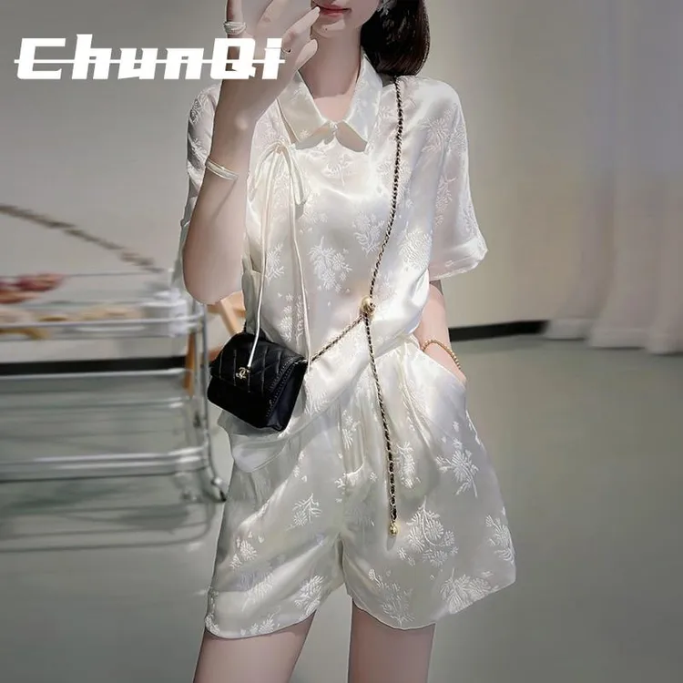 淳启高端轻奢国风薄小衫提花套装年新款宽松舒适上衣短裤两件套女