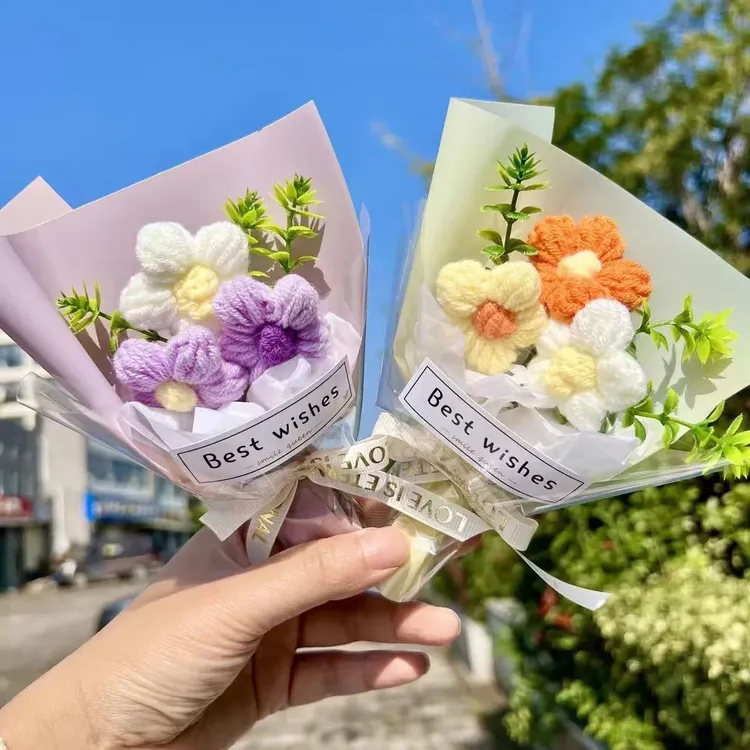 【工厂直发】教师节幼儿园送老师小花束成品针织毛线小花束真清新