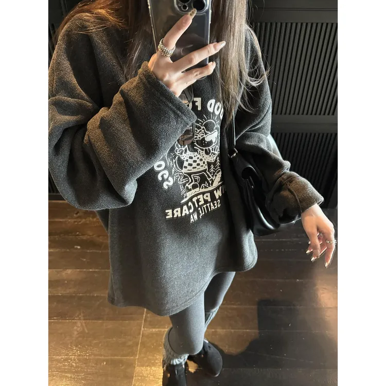 林木木 调皮小狗&毛圈印花 2025秋冬新款软糯加绒圆领宽松卫衣女