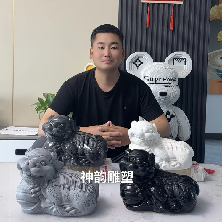 天然石雕曹德旺同款貔貅青石汉白玉石貔貅办公室桌面门口摆件