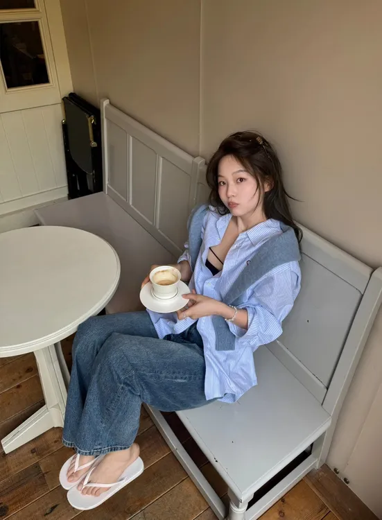 休闲春夏日系条纹衬衫女2025新款法式上衣设计感宽松长袖百搭衬衣
