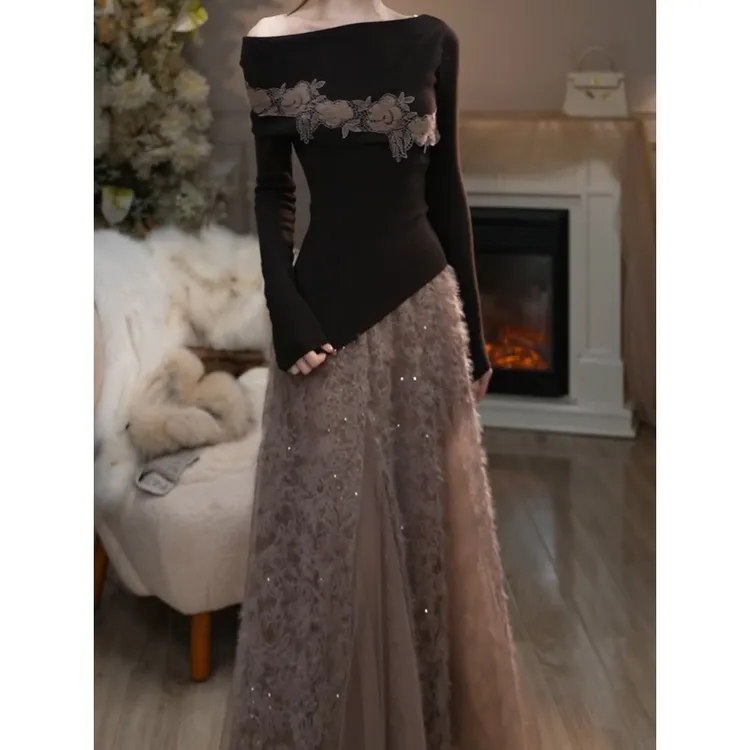 高级感气质裙套装女2025冬季新款时尚修身显瘦绣花针织衫+半身裙