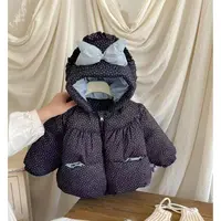 冬季新款碎花蝴蝶结连帽厚款羽绒服女宝宝可爱外套