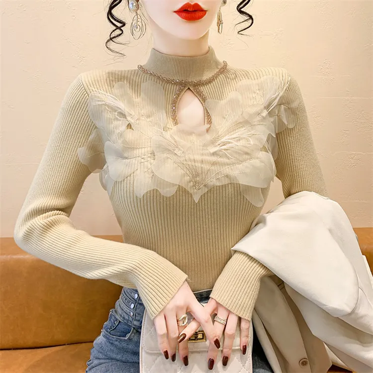 蕾丝拼接镂空钉珠长袖针织衫女秋冬季新款气质半高领内搭打底毛衣
