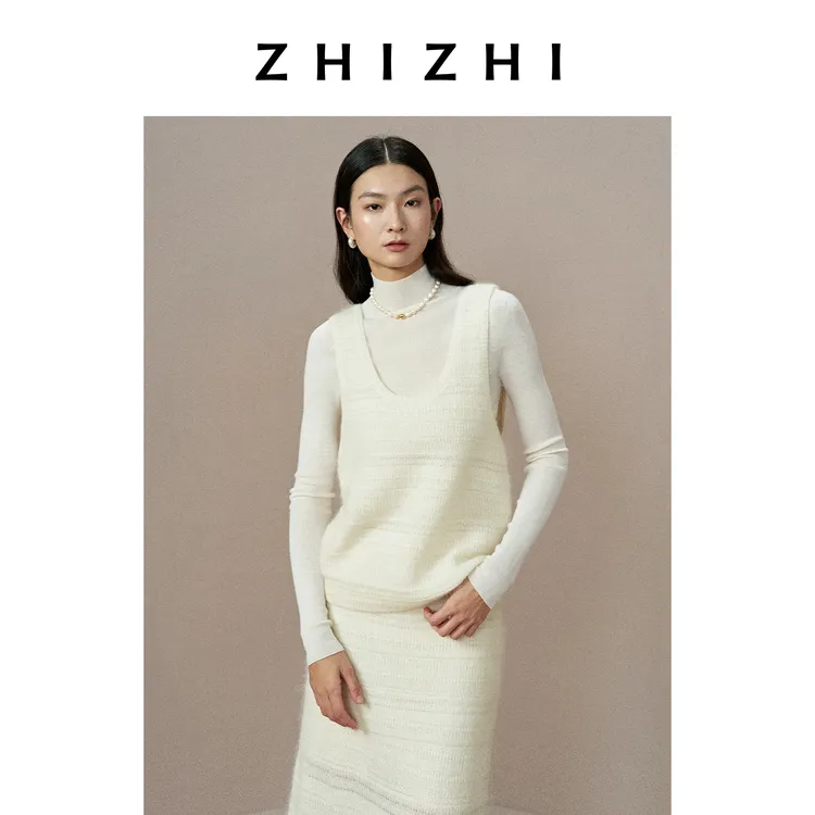 致知 扑蝴蝶 绵羊毛高质感仿蕾丝U领毛针织马甲25冬ZZ2EWKDL162