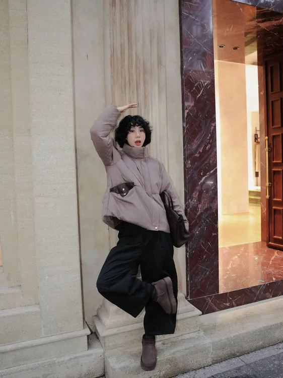 TT设计师【云雪慕斯】极简时尚羊毛莫代尔白鹅绒羽绒服TT191516