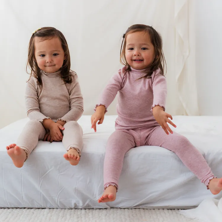 克拉羊毛 lelejove儿童花边打底衫宝宝春秋亲肤保暖套装5AW34309