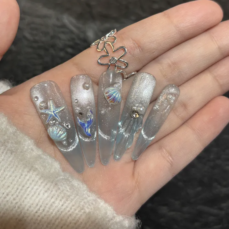 （人鱼）人鱼浮雕猫眼海星雕花氛围感海边白色小熊梯形穿戴甲美甲