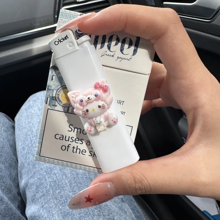 网红Hellokitty打火机迷你爱心打火机星黛露小熊520礼物送女朋友