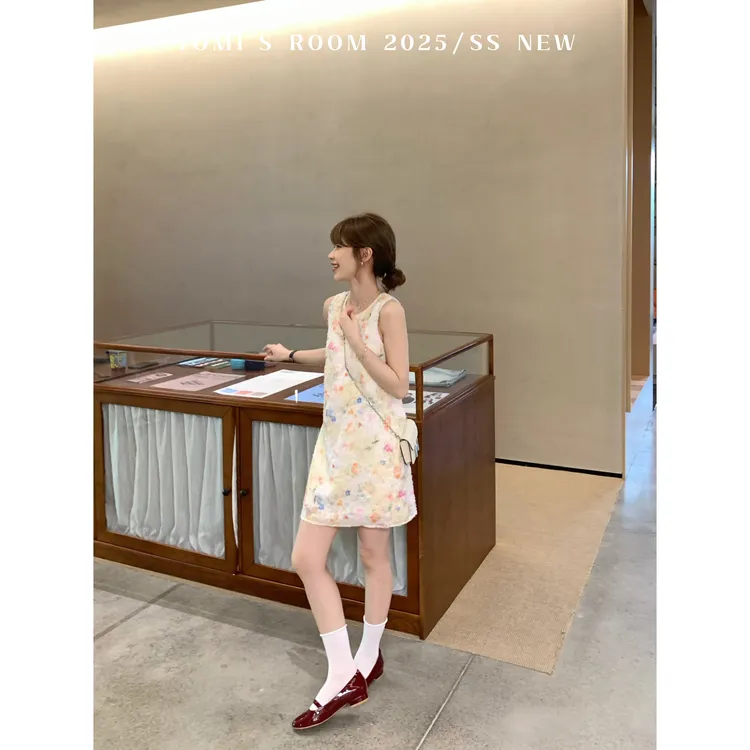 YOMI小个子【秘境花园】重工提花连衣裙甜美度假风收腰显瘦夏季