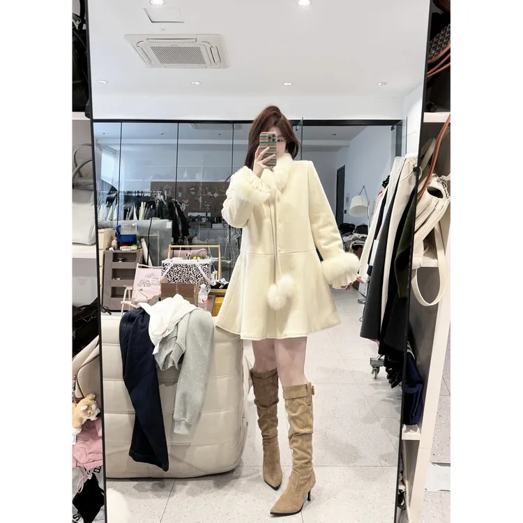 晶咕【雪国千金】冬季袖口拼毛毛下摆荷叶裙摆毛呢外套裙