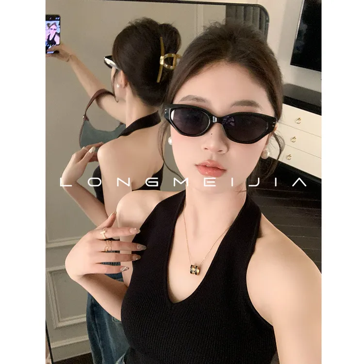 针织无袖黑色挂脖吊带上衣女外穿高级感夏新款辣妹绝美背心