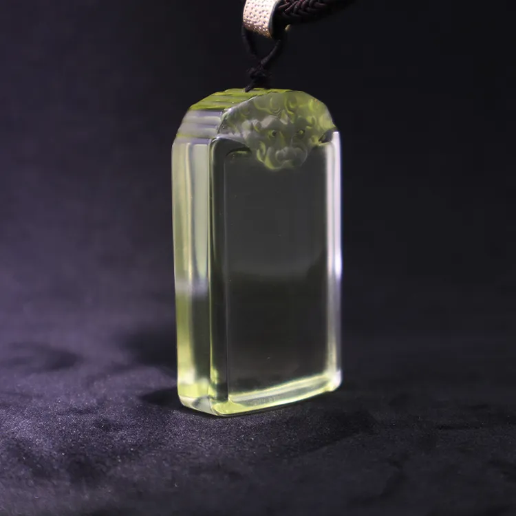 黄水晶平安牌精美雕刻平安吉祥商品图