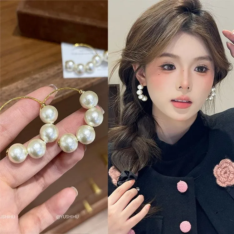 合金仿珍珠耳饰 法式气质温柔米色棉花珠珠C圈耳环女时尚百搭耳圈