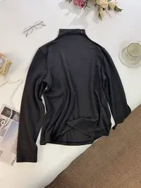 【女王洛克】韩版百搭舒适长袖打底衫冬款洋气减龄针织衫LK82628