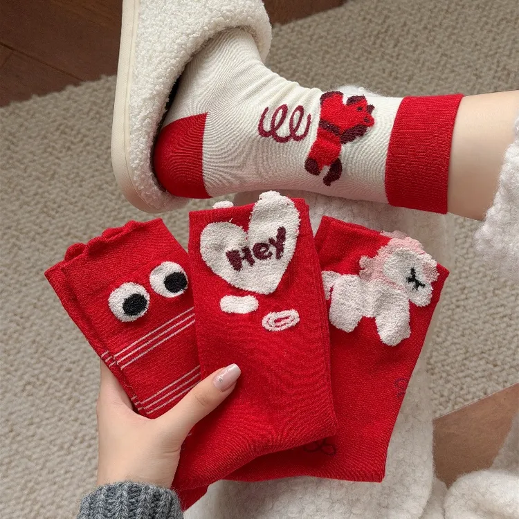 本命年红色袜子卡通中筒袜马年新年喜庆大红色袜女士秋冬款结婚袜