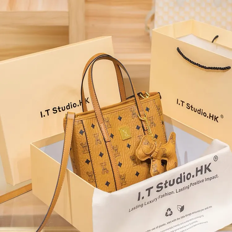 香港轻奢菜篮子托特包女2025新款真皮菜篮子包高级百搭单肩斜挎包